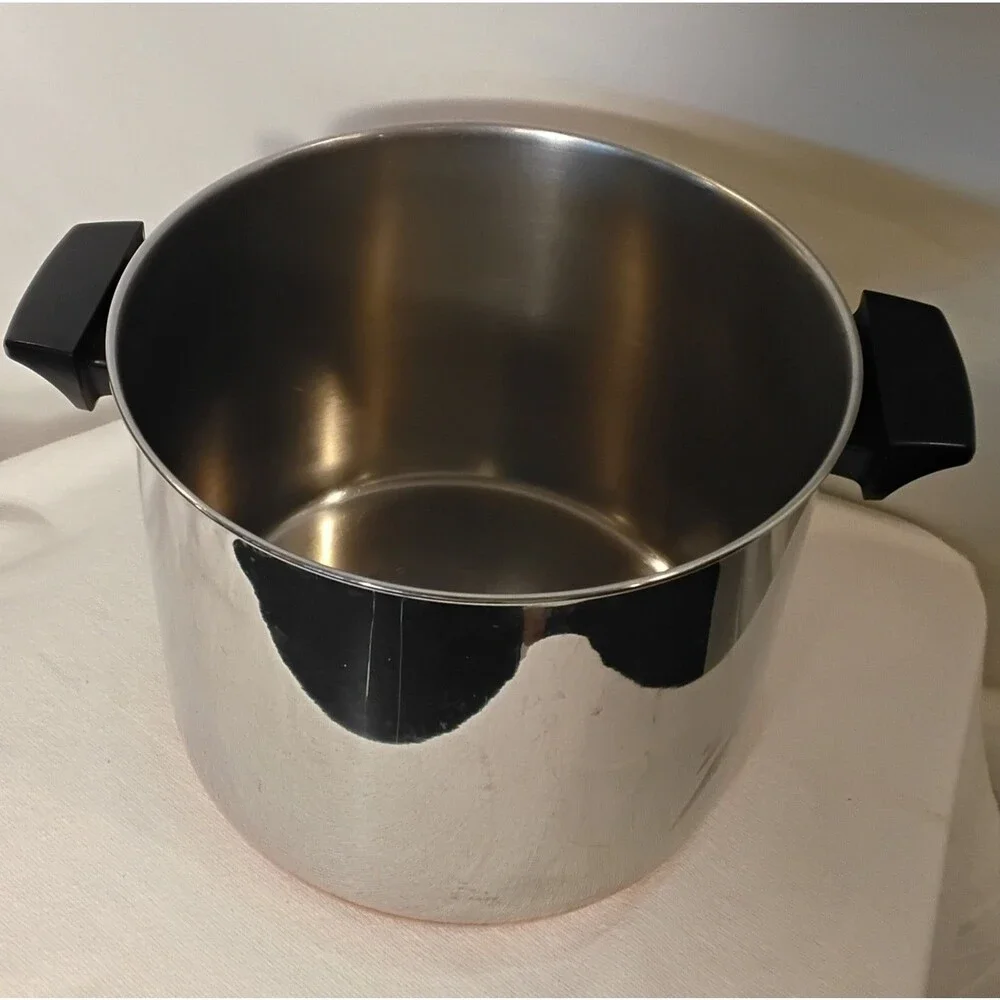 Revere Ware Vintage 8 Qt 92 b SS Copper Clad Bottom Stock Pot  No Lid Illonois
